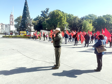 Antorcha buscaba registro y terminó pidiendo obras