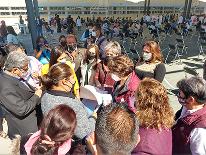 En el CELMA estuvo Delfina Gómez, verificando vacunación