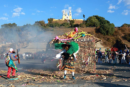 Valoran realizar el “Carnaval Cholula 2022”