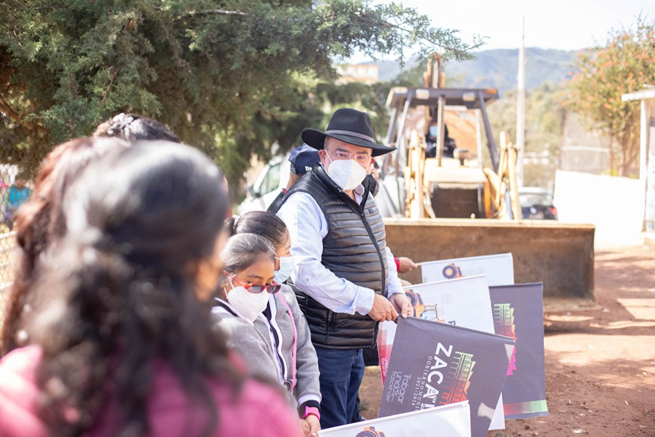 No es posible que por años las escuelas de Zacatlán estuvieron abandonadas, vamos a intervenirlas con obras: Pepe Márquez