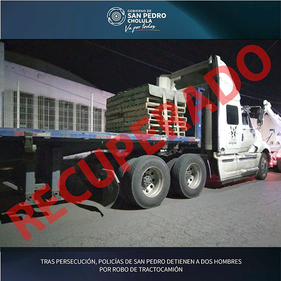 Tras persecución recuperan tracto camión