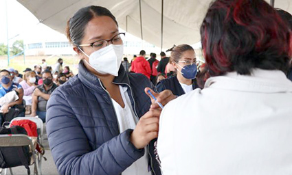 Más de un millón de personas en Puebla tienen refuerzo contra la COVID-19: Salud