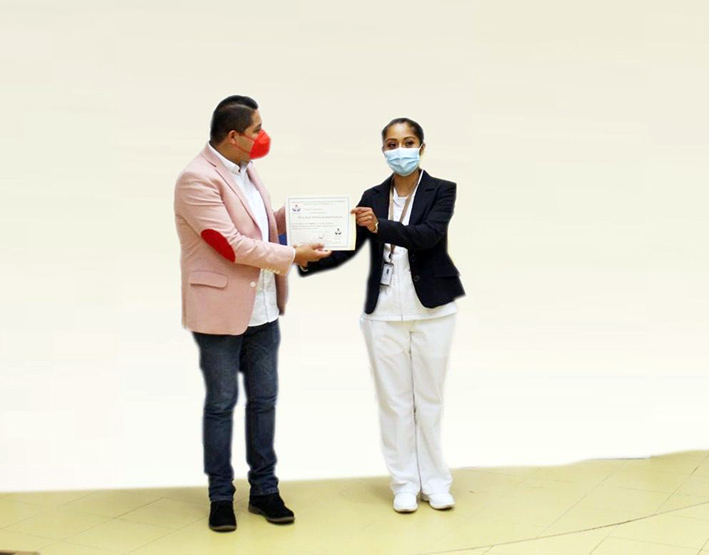 DIF imparte capacitación a personal de Casas de Salud