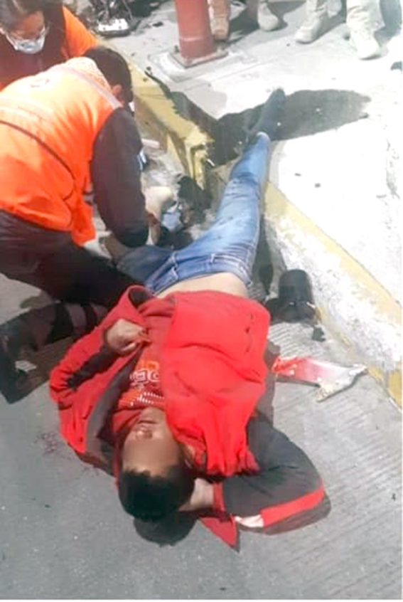 Motociclista atropellado por un camión a la fuga