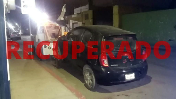 Policías municipales recuperan dos vehículos robados