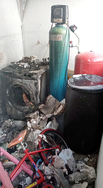 Explotó calentador de agua; mujer lesionada