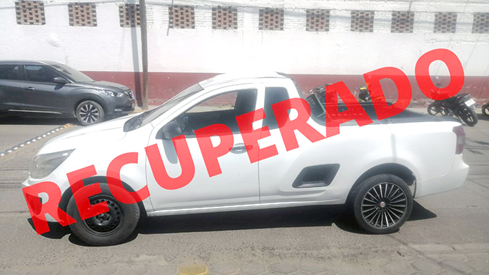 Vehículo con reporte de robo, fue recuperado