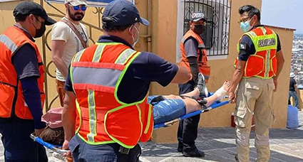 En el santuario de los Remedios, se lesiona fémina