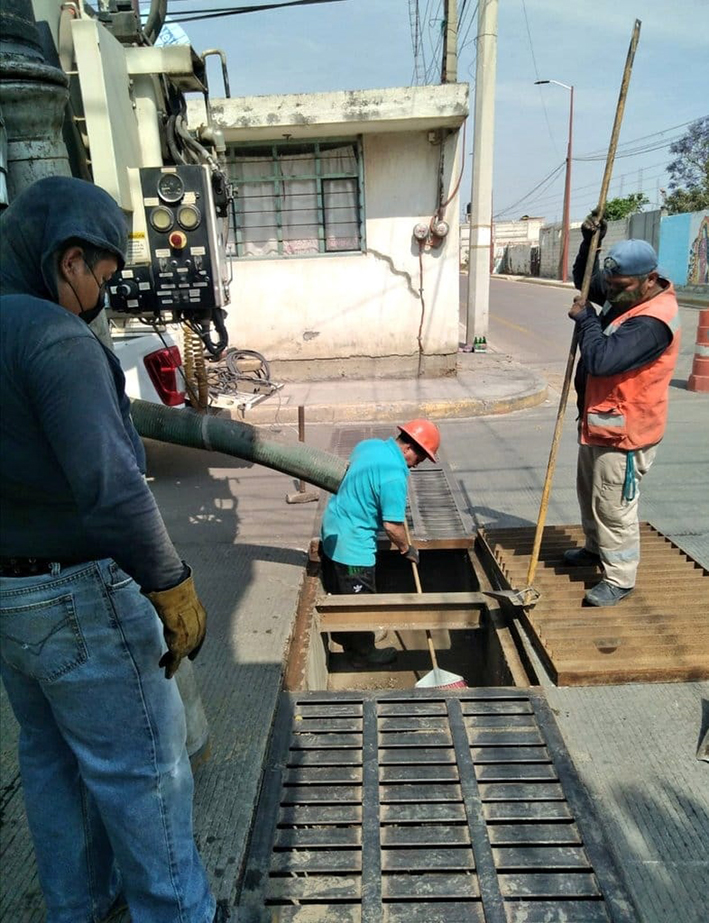 Permanente limpieza a rejillas realiza SOSAPACH
