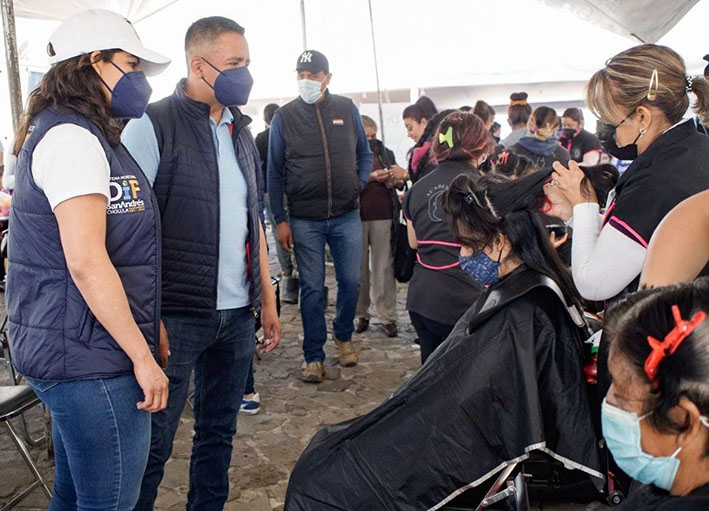 En Acatepec llevó Mundo Tlatehui servicios municipales