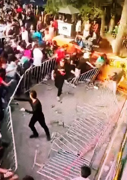 La feria de la michelada, fuera de control