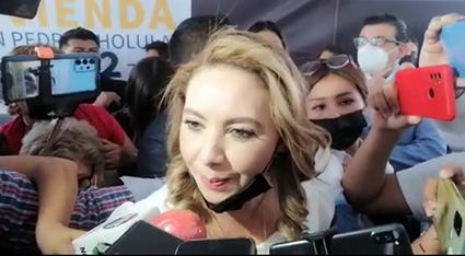 Es un tema político: Paola Angon