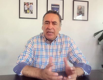 Humberto Aguilar Coronado, quedó en la comisión permanente del Congreso
