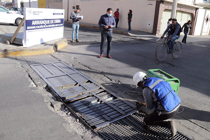 Reparan alcantarillado pluvial en el municipio