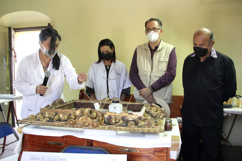 Con intervención de lienzos del templo de Acatepec, Cultura preserva patrimonio histórico
