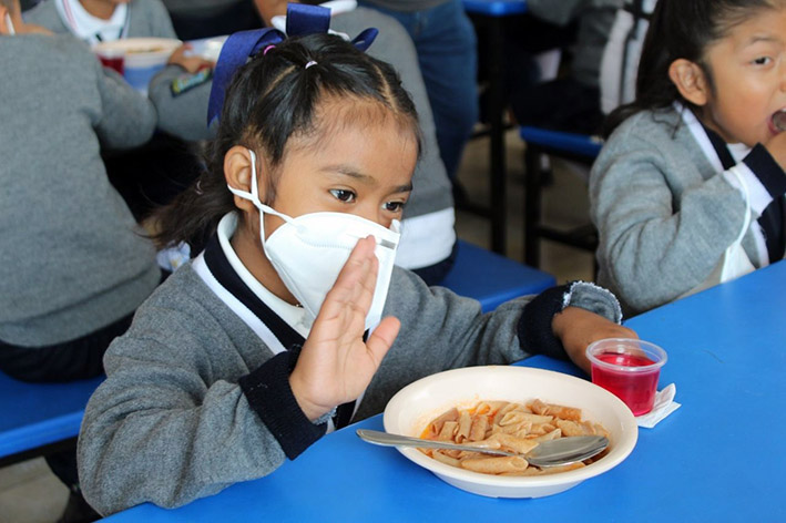 DIF reapertura cinco desayunadores escolares en su modalidad caliente