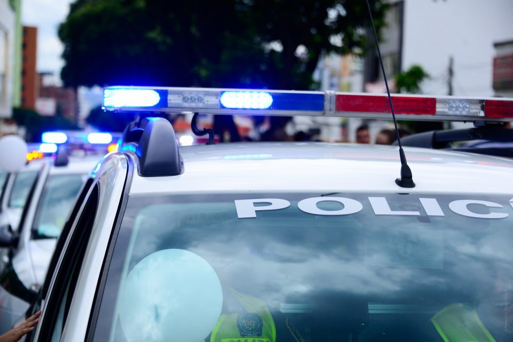 Denuncian a policía, por presunto corrupto