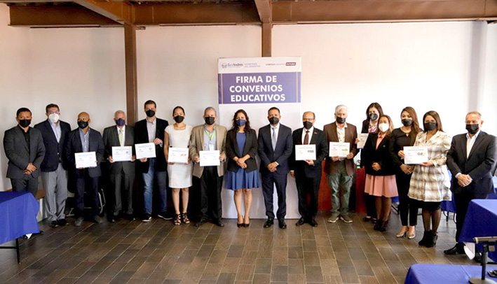 Consolida ayuntamiento vinculación universitaria con firma de convenios educativos