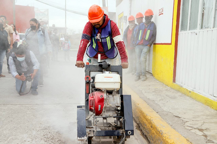 Inician obra de rehabilitación de drenaje sanitario en la colonia Lázaro Cárdenas