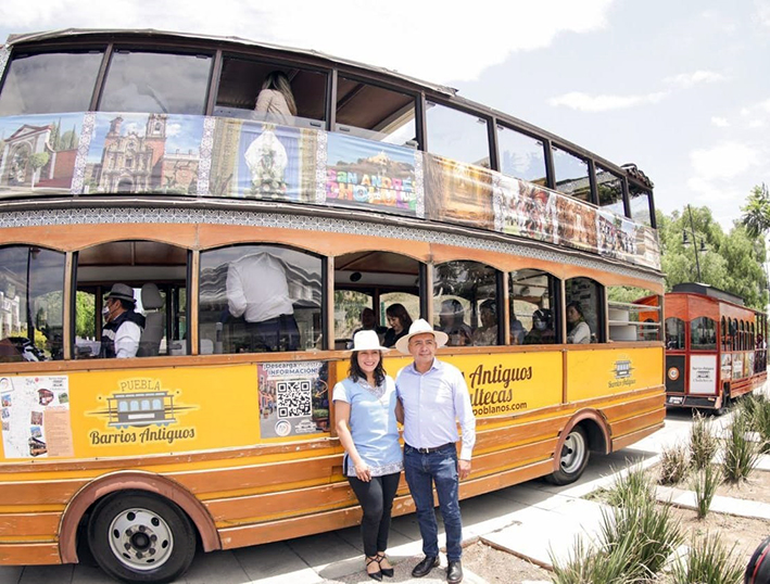 Ruta en tranvía de Barrios Antiguos Cholultecas inaugura Mundo Tlatehui