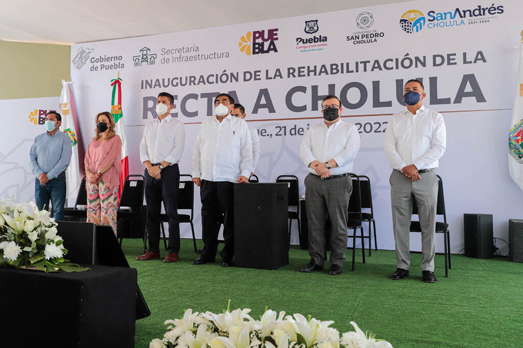 MBH inaugura rehabilitación de la Recta a Cholula