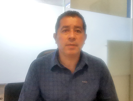 Les apoyamos a regularizar sus predios: Carlos Bojalil