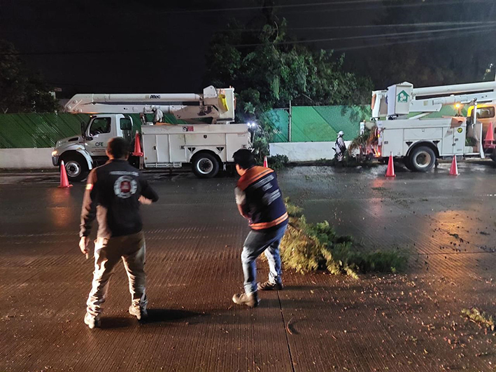 Se recorren zonas de riesgo, luego de fuerte lluvia en Cuautlancingo