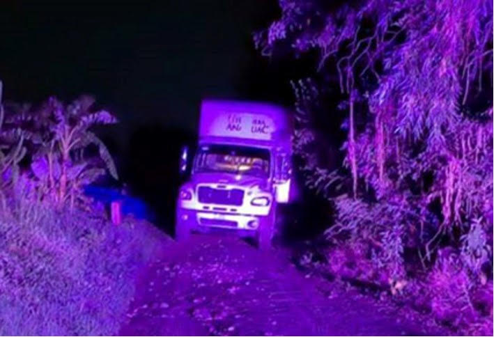 En recorrido GN recuperar camión robado  * Transportaba abarrotes, que ya no estaban en la caja