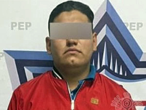 En posesión de aparente droga, Policía Estatal detiene a hombre     * Los uniformados hallaron bolsas que en apariencia contenían marihuana y cristal