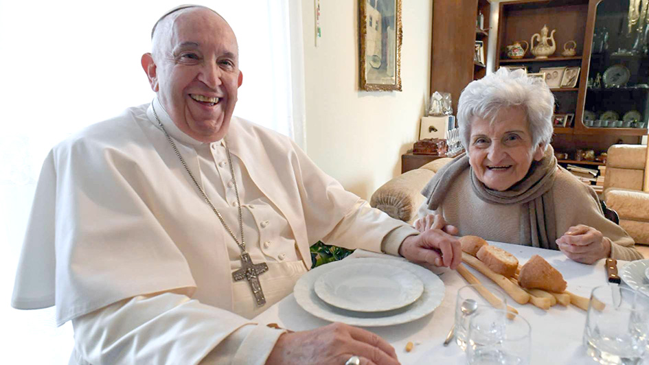 Papa visita a primos en Piamonte, tierra de sus abuelos