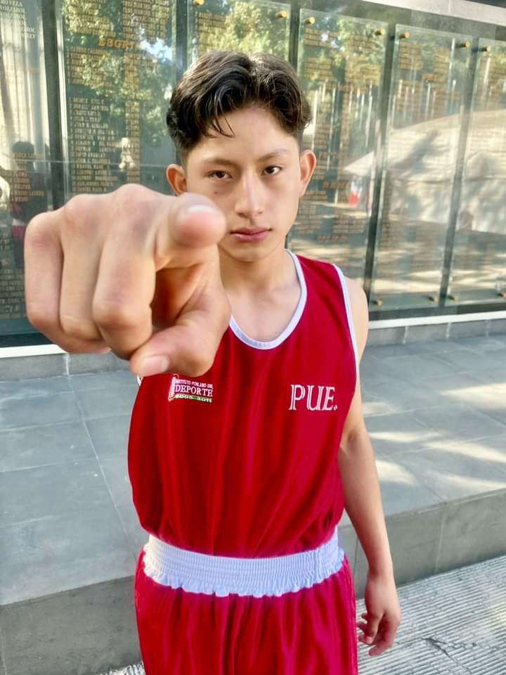 “El Ruso”, boxeador de Cuachayotla, en el nacional Junior 2022