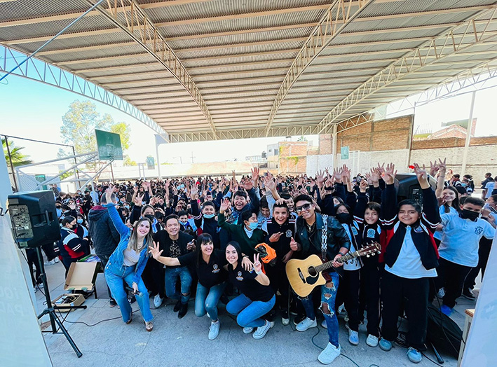 El lunes concierto-conferencia en escuelas