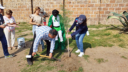 Reforestación con fundación EXE