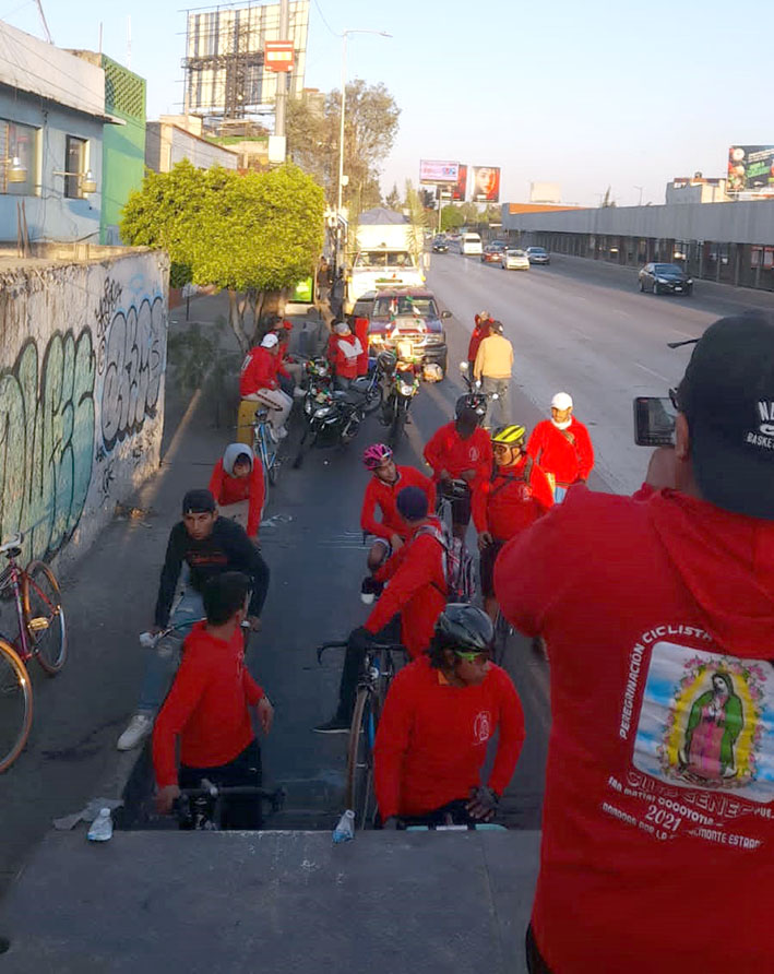 Club Génesis lleva 36 años acudiendo a la basílica