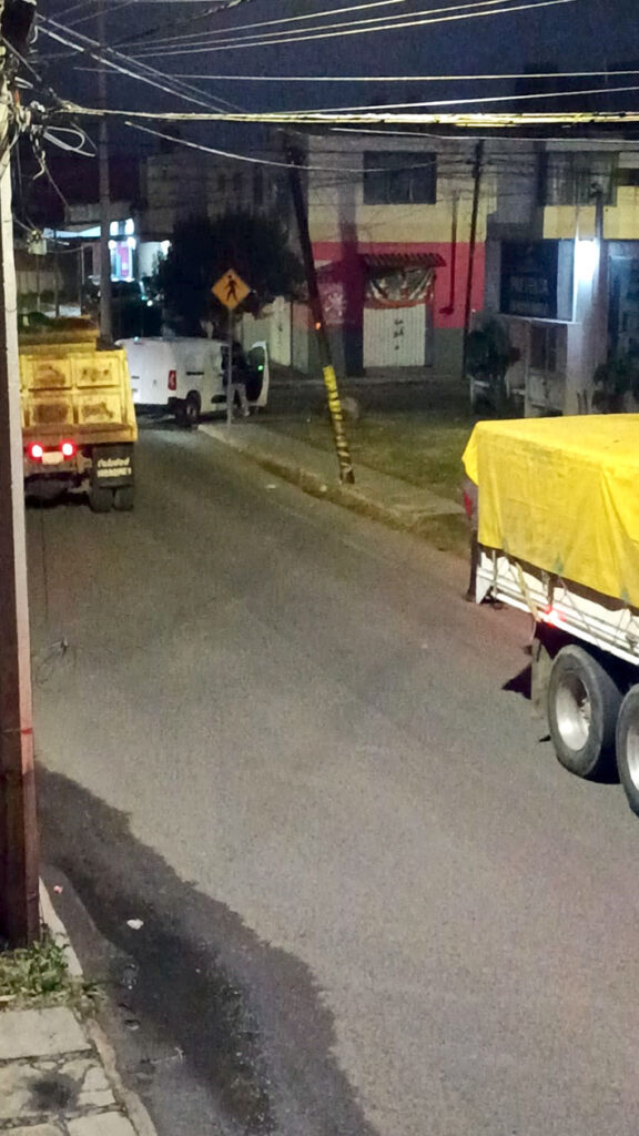Choque Camión contra Camioneta