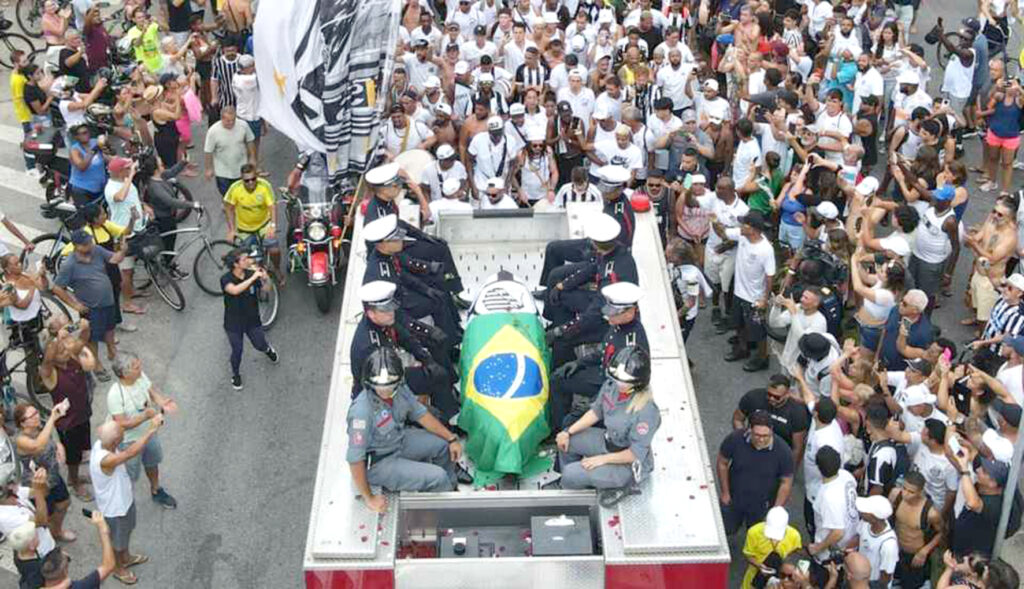 Sepultan a Pelé en el cementerio vertical “Memorial Necrópolis Ecuménica”