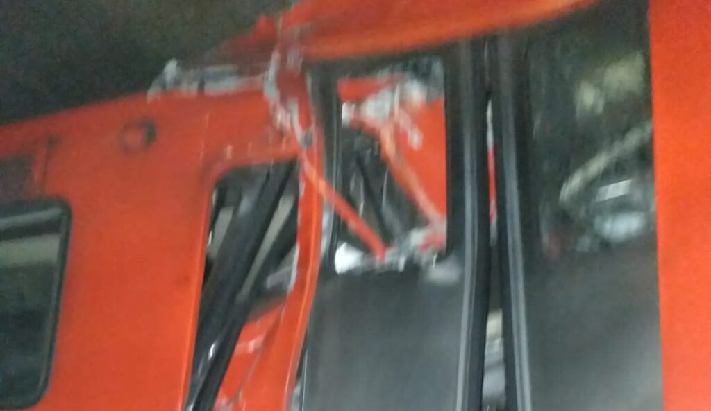 Choque de trenes en Línea 3 del Metro
