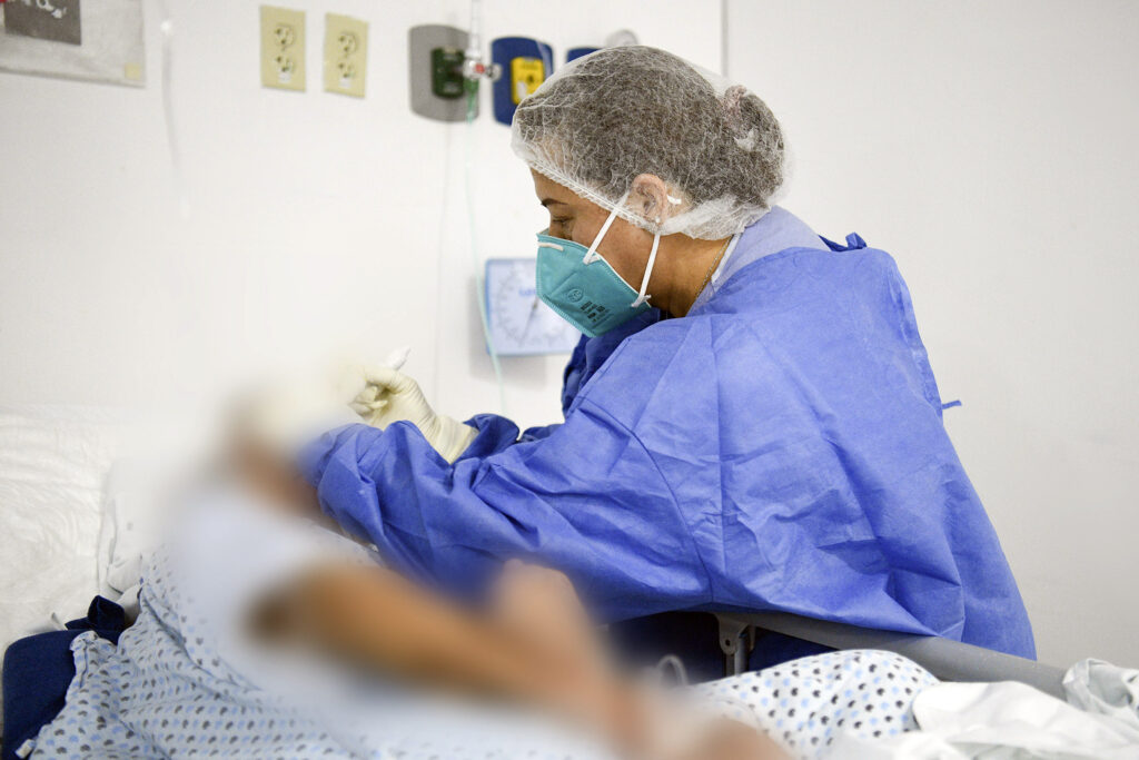 En aumento hospitalizados por COVID-19: Salud