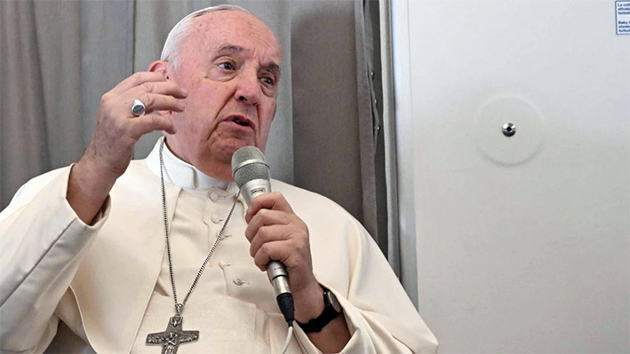 “Criminalizar a personas LGBT es pecado”: Papa Francisco