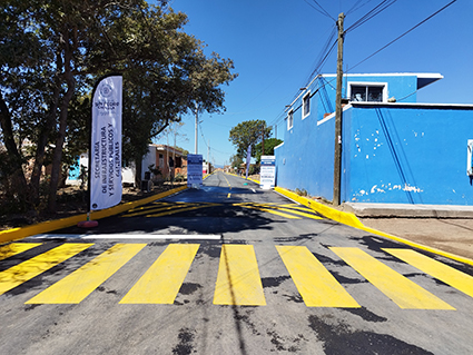 Estrenan calle en Tlautla
