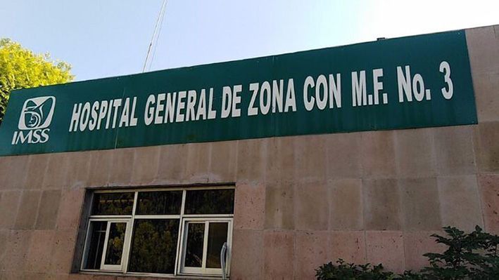 Matan a balazos a 2 personas en urgencias del IMSS