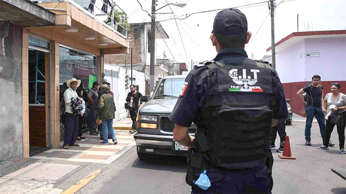 Matan en Orizaba a maestra de Centro de Atención Múltiple