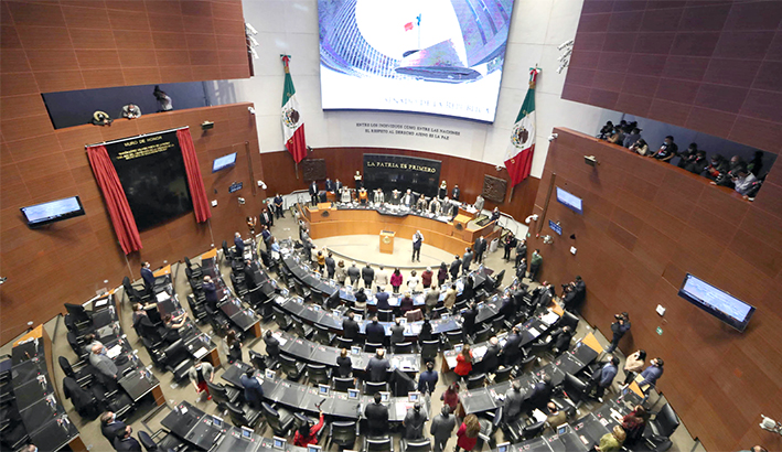 Senado aprueba el plan B electoral de AMLO