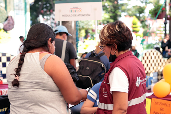 Promueve gobierno de Puebla empleo para mujeres de Atlixco