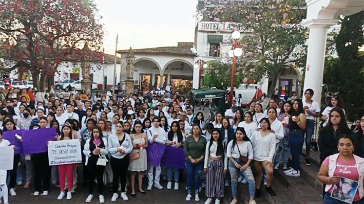 Exigen justicia tras muerte de militar mexicana en Texas