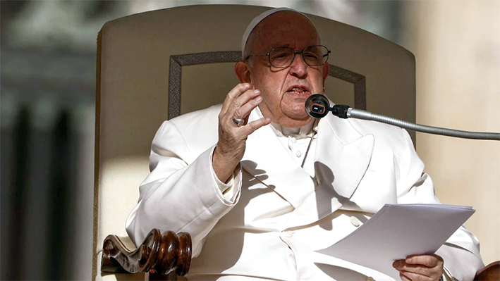 Papa pide rezar por migrantes muertos en INM Ciudad Juárez