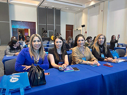 María De la Barreda en el primer Encuentro Nacional DIF