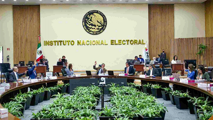 INE Sanciona con 10.5 MDP a Partidos; Indaga Venta de Peluches