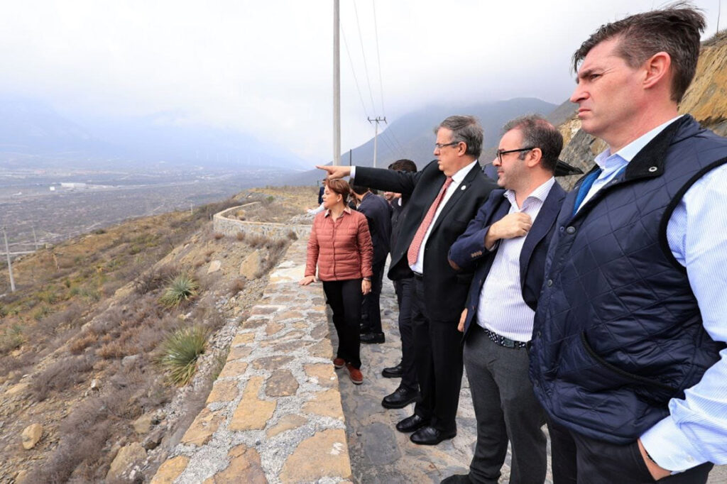 Marcelo Ebrard, checa donde quedará Tesla