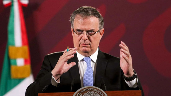 Responsables de muerte de migrantes, presentados ante FGR: Ebrard
